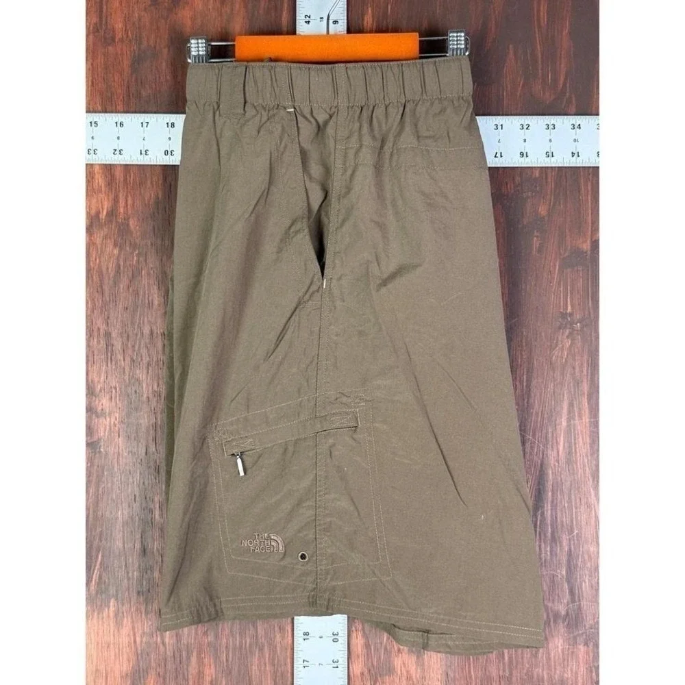 The North Face Mens XXL Brown Nylon Mesh Lined Cargo Hiking Shorts Elastic Waist